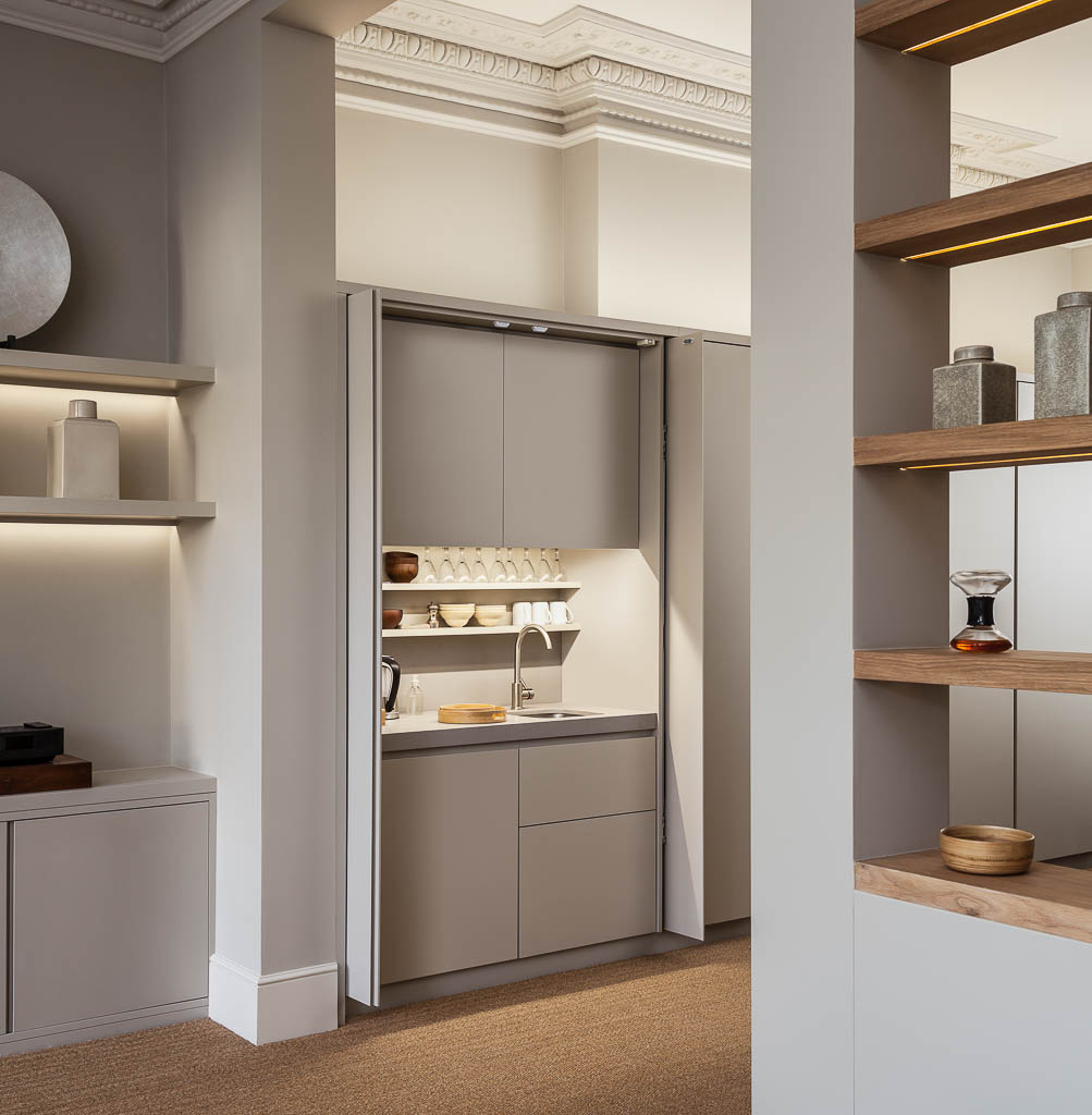 Ladbroke Square Apartment